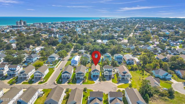 405 Ivy Lane, Carolina Beach, NC 28428