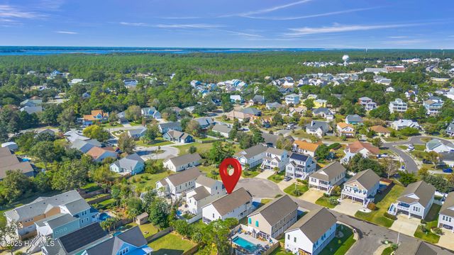 405 Ivy Lane, Carolina Beach, NC 28428