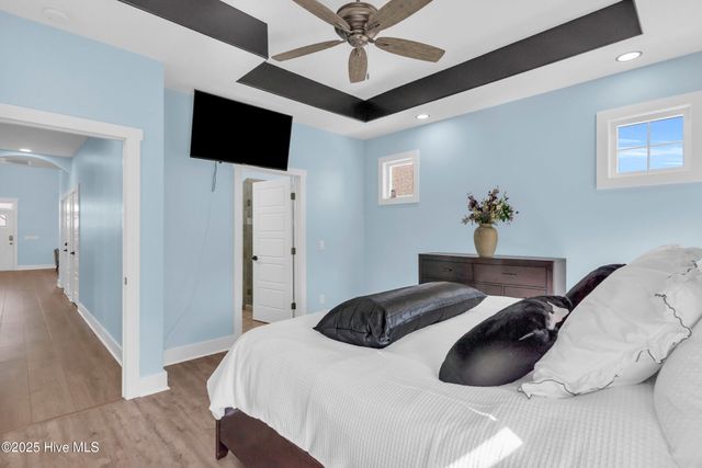 405 Ivy Lane, Carolina Beach, NC 28428