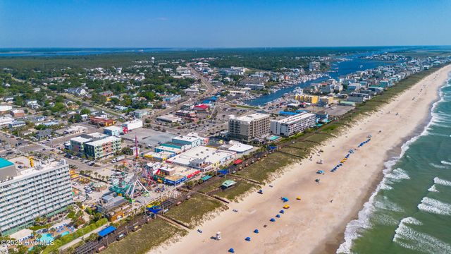 405 Ivy Lane, Carolina Beach, NC 28428