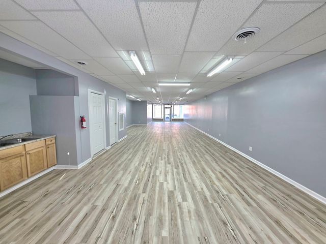 3123 W 63rd Street, Chicago, IL 60629