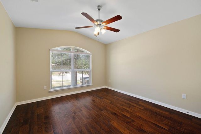 421 Tula TRL, Leander, TX 78641