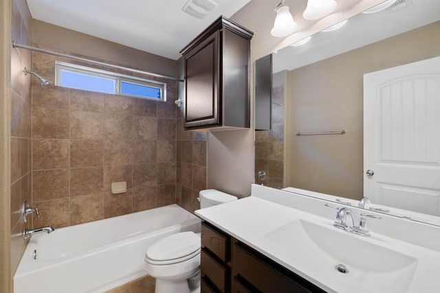 421 Tula TRL, Leander, TX 78641
