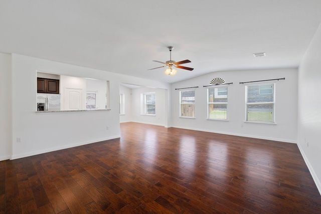 421 Tula TRL, Leander, TX 78641