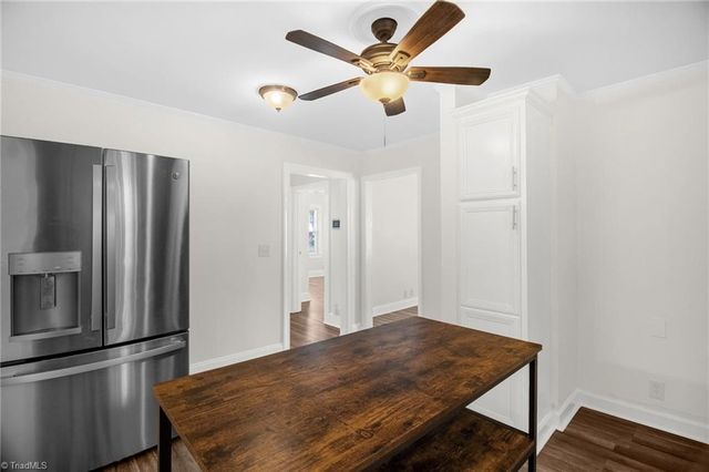 2805 kentwood Street, Greensboro, NC 27405