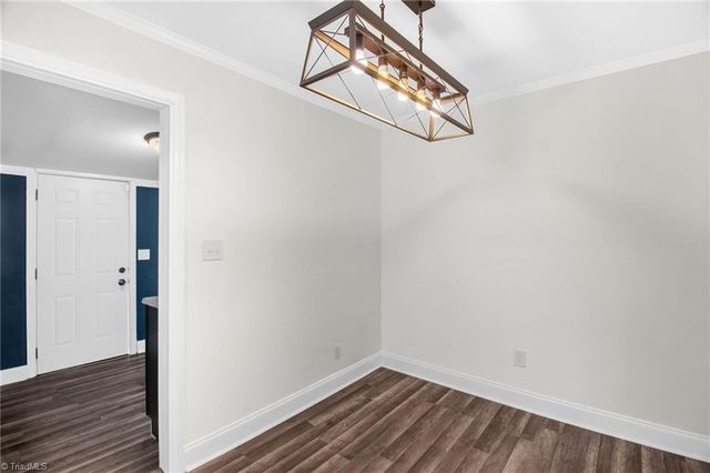 2805 kentwood Street, Greensboro, NC 27405