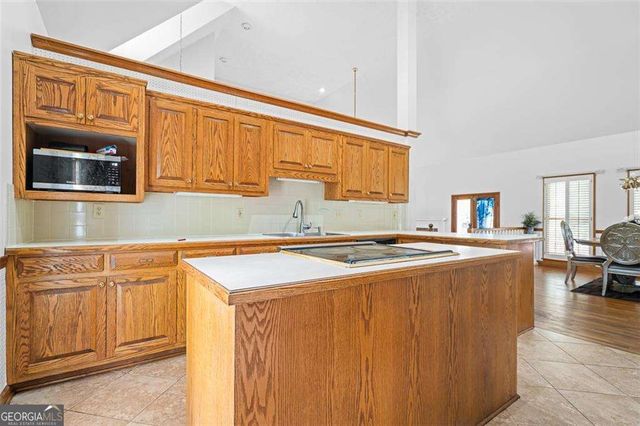 1732 Winding Woods Lane, Jonesboro, GA 30236