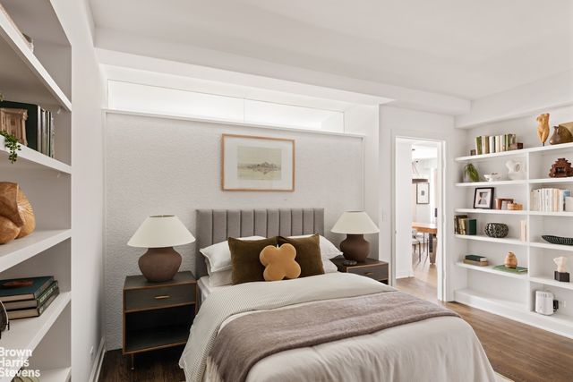 410 W 24TH Street 11GHK, New York City, NY 10011