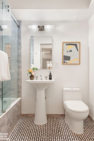 410 W 24TH Street 11GHK, New York City, NY 10011