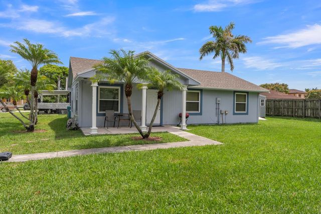 11472 SW 227th Ter, Miami, FL 33170