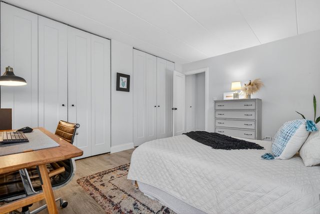 1041 N Mill Street 203, Naperville, IL 60563