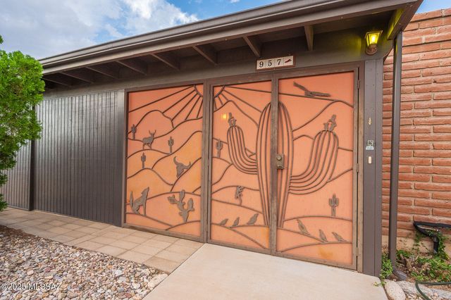 957 N Miller Drive, Tucson, AZ 85710