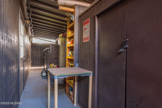 957 N Miller Drive, Tucson, AZ 85710