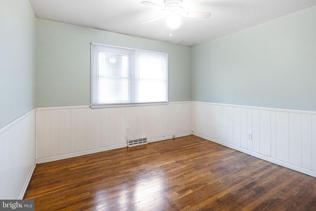 21 DAWES DR, Newark, DE 19702