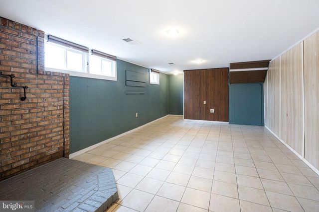 21 DAWES DR, Newark, DE 19702