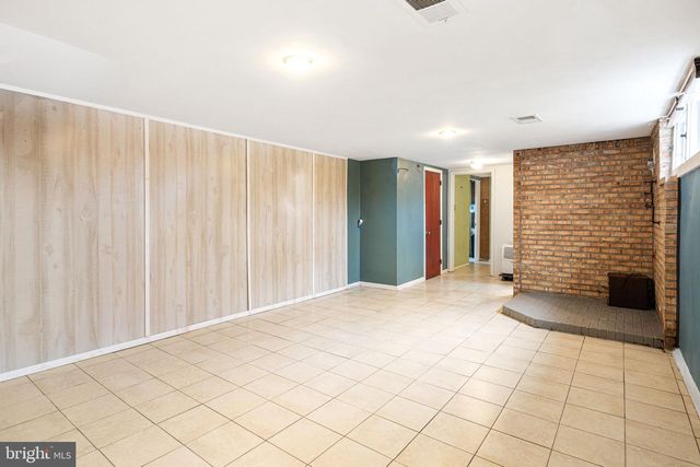 21 DAWES DR, Newark, DE 19702