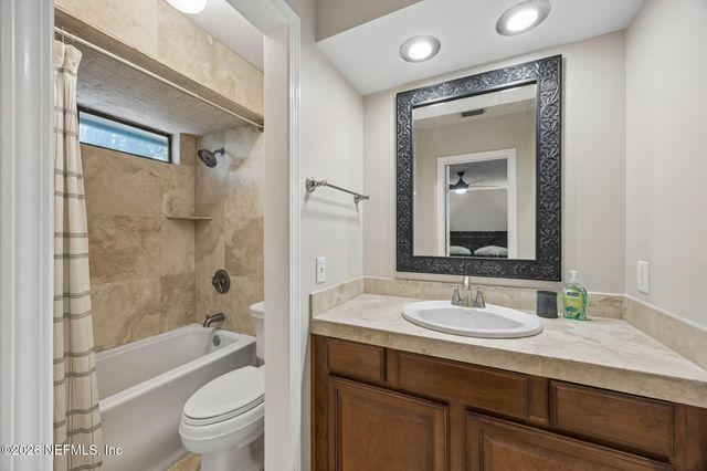 1476 RIVERGATE Drive, Jacksonville, FL 32223