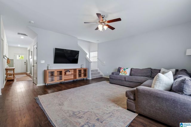 265 PARK CREST RUN, Chelsea, AL 35043