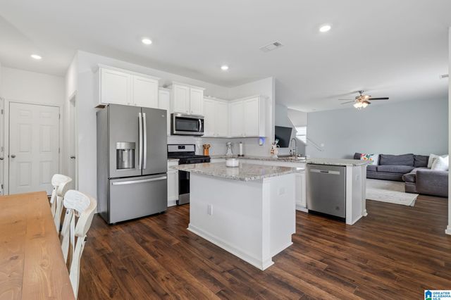 265 PARK CREST RUN, Chelsea, AL 35043