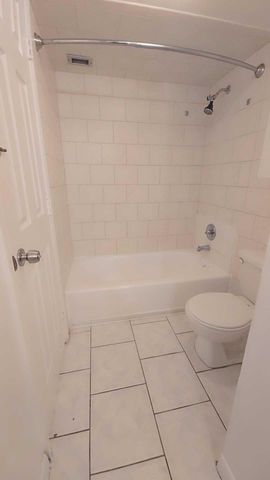 4111 Stirling Road 406, Dania Beach, FL 33314