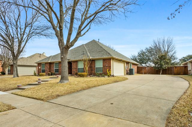 313 Cave River Drive, Murphy, TX 75094