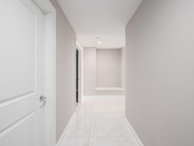 50 W Broad Street, 2002, Columbus, OH 43215