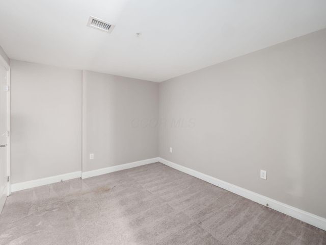 50 W Broad Street, 2002, Columbus, OH 43215