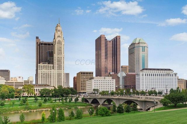 50 W Broad Street, 2002, Columbus, OH 43215