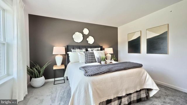 79 N CONIFER DR, Elizabethtown, PA 17022