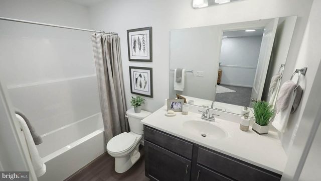 79 N CONIFER DR, Elizabethtown, PA 17022