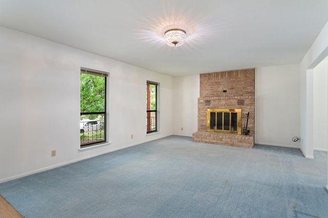 1702 Susan Dr, Kerrville, TX 78028