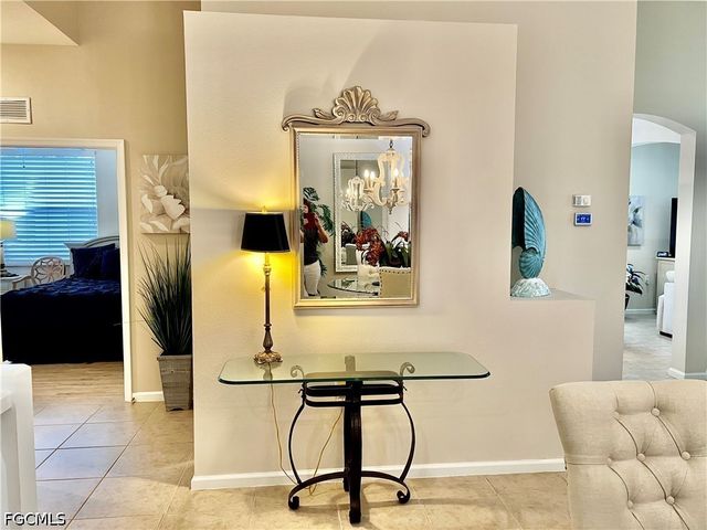 3020 Meandering WAY 201, Fort Myers, FL 33905