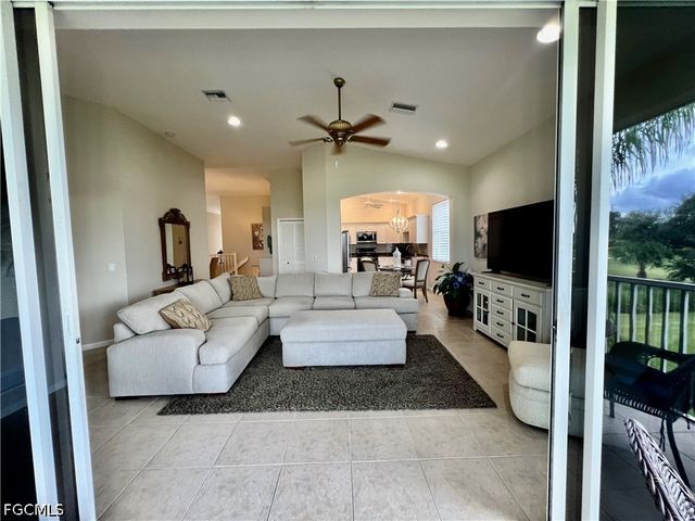 3020 Meandering WAY 201, Fort Myers, FL 33905