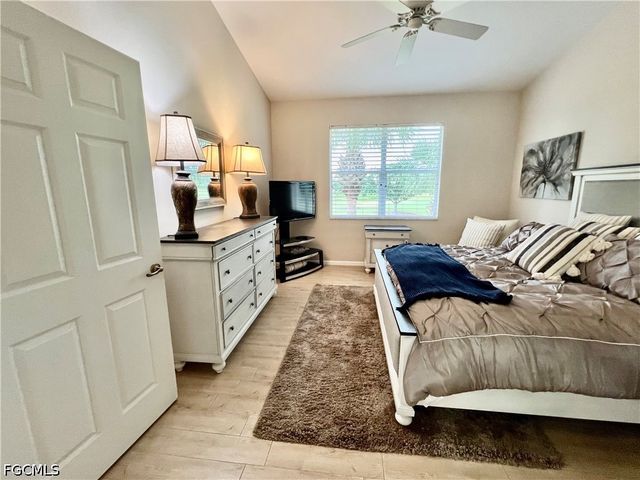 3020 Meandering WAY 201, Fort Myers, FL 33905