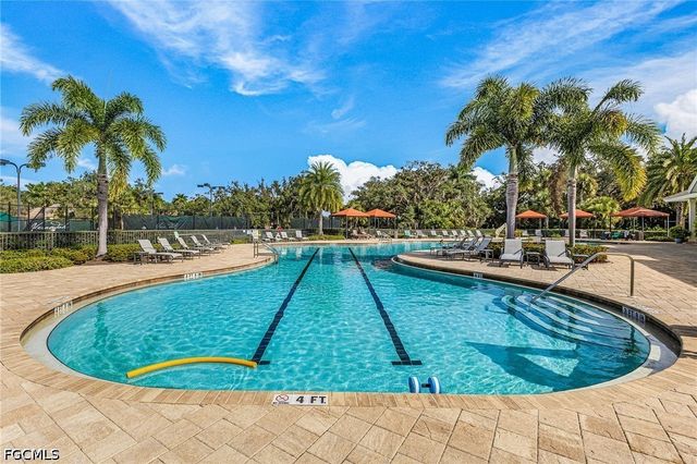 3020 Meandering WAY 201, Fort Myers, FL 33905