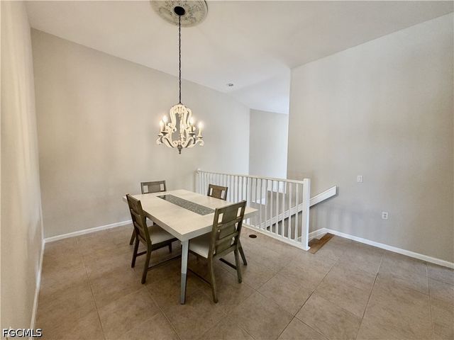 3020 Meandering WAY 201, Fort Myers, FL 33905