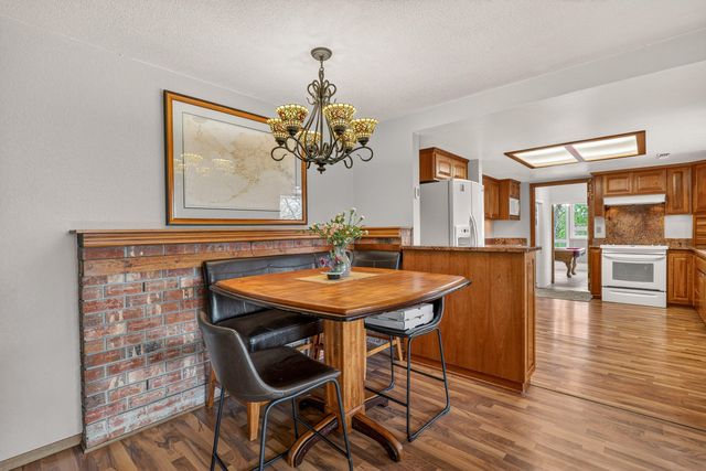 1360 Jaynes Drive, Grants Pass, OR 97527