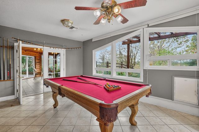 1360 Jaynes Drive, Grants Pass, OR 97527