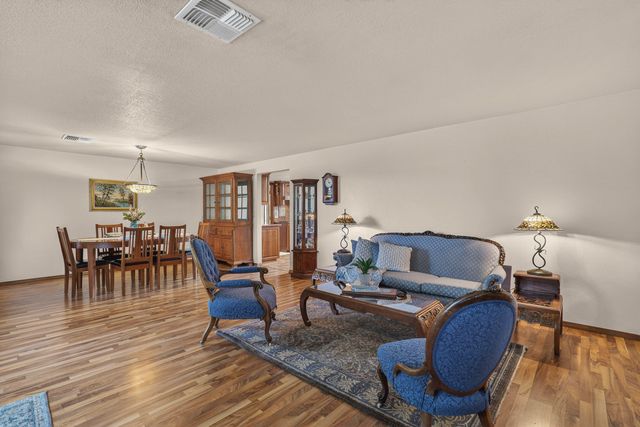 1360 Jaynes Drive, Grants Pass, OR 97527