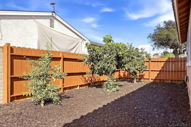 7480 Baltic, San Diego, CA 92111
