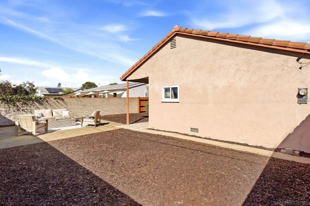 7480 Baltic, San Diego, CA 92111