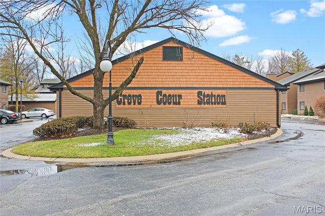 13831 Amiot Court A, Maryland Heights, MO 63146