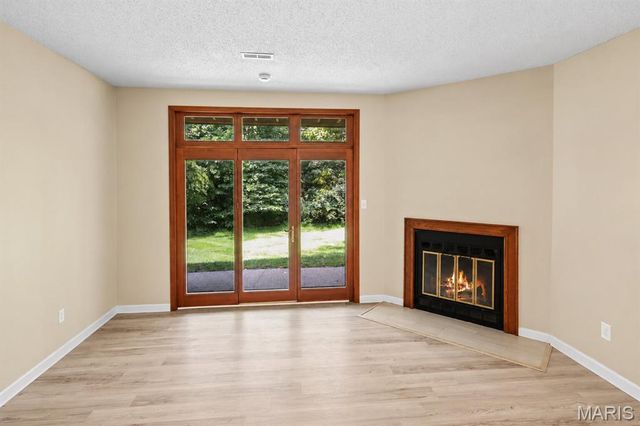13831 Amiot Court A, Maryland Heights, MO 63146