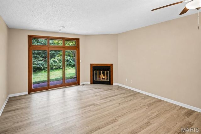 13831 Amiot Court A, Maryland Heights, MO 63146