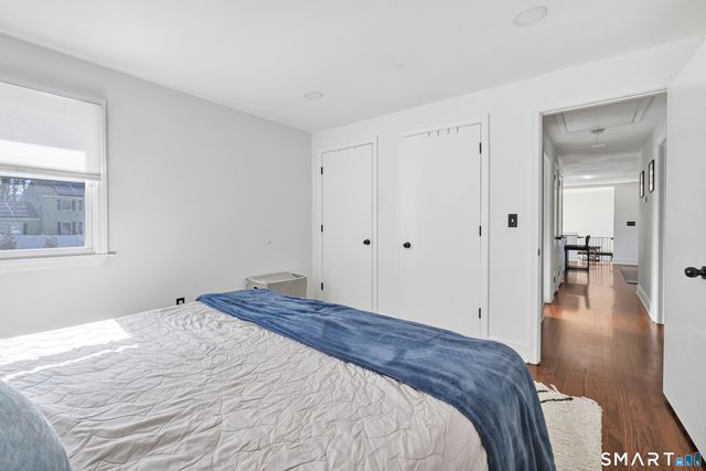 337 Thompson Street, East Haven, CT 06512