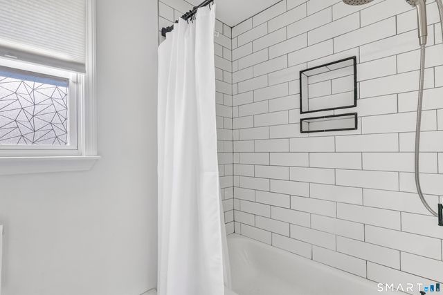 337 Thompson Street, East Haven, CT 06512