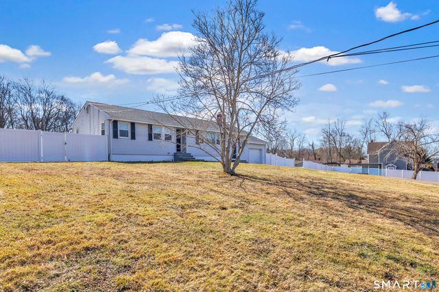 337 Thompson Street, East Haven, CT 06512