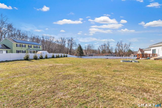 337 Thompson Street, East Haven, CT 06512