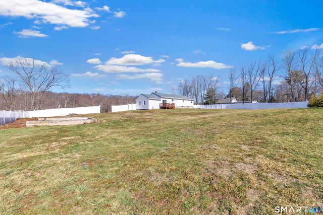 337 Thompson Street, East Haven, CT 06512