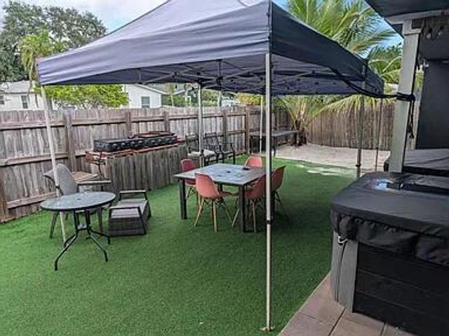 917 ORANGE Isle, Fort Lauderdale, FL 33315